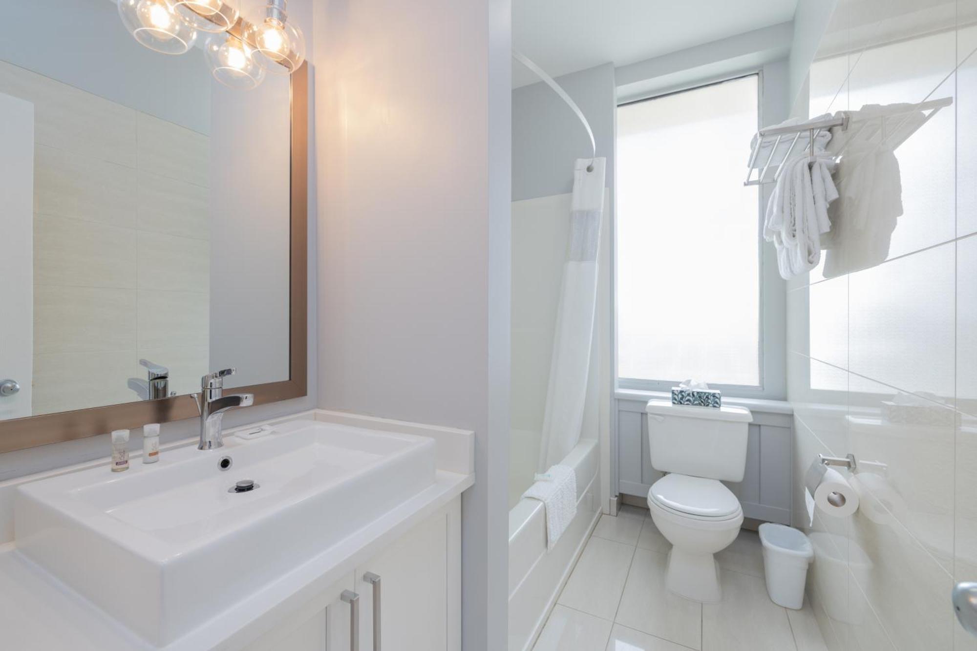 Obasa Suites @ The Hamilton Реджайна Екстер'єр фото